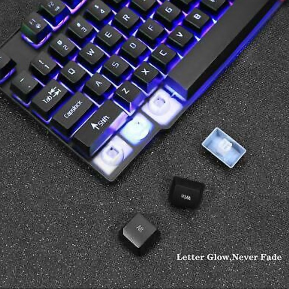 Gaming Keyboard with LED colorful lights - Picture 3 of 5